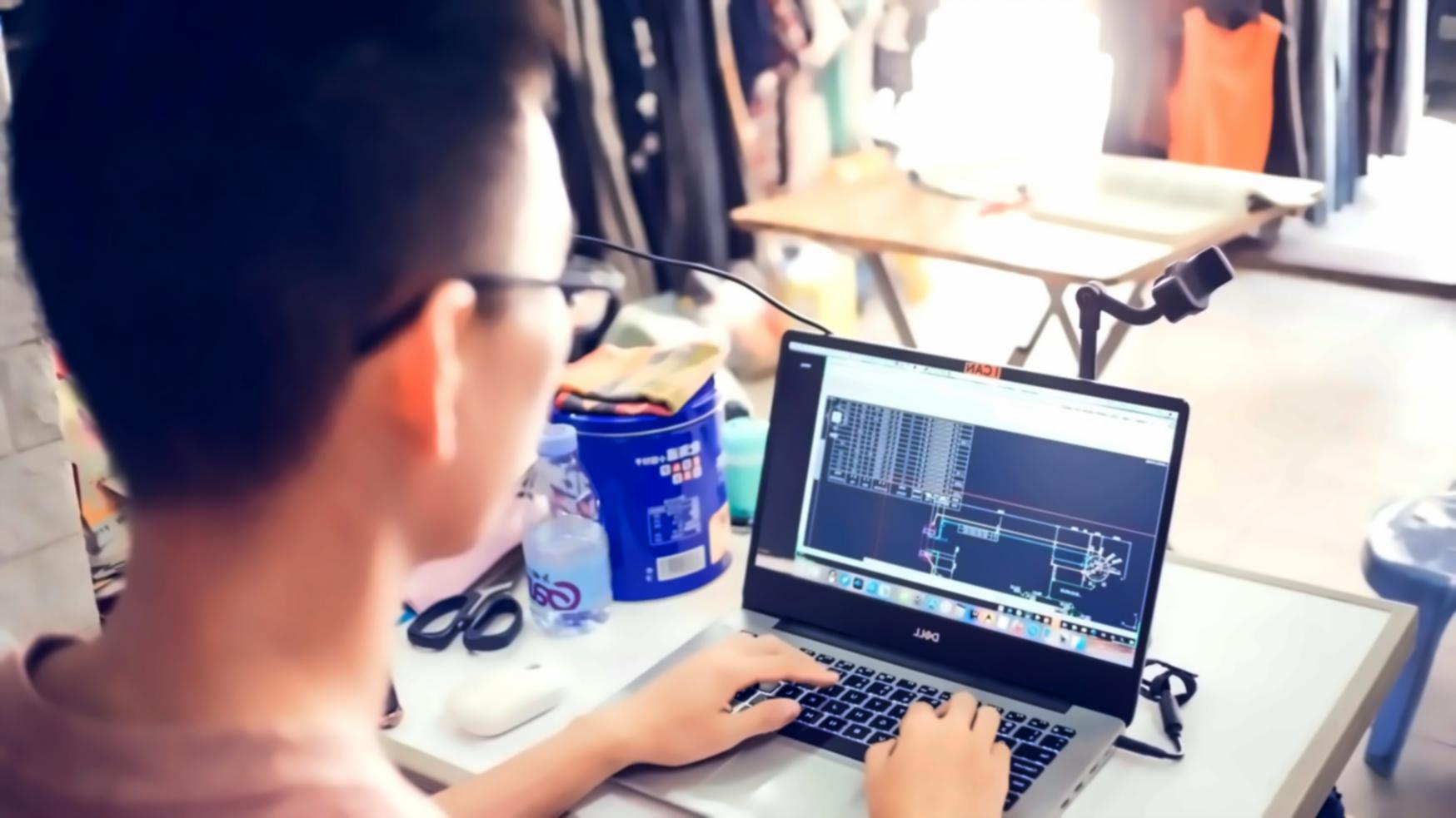 Modelagem de estruturas de financiamento alternativas